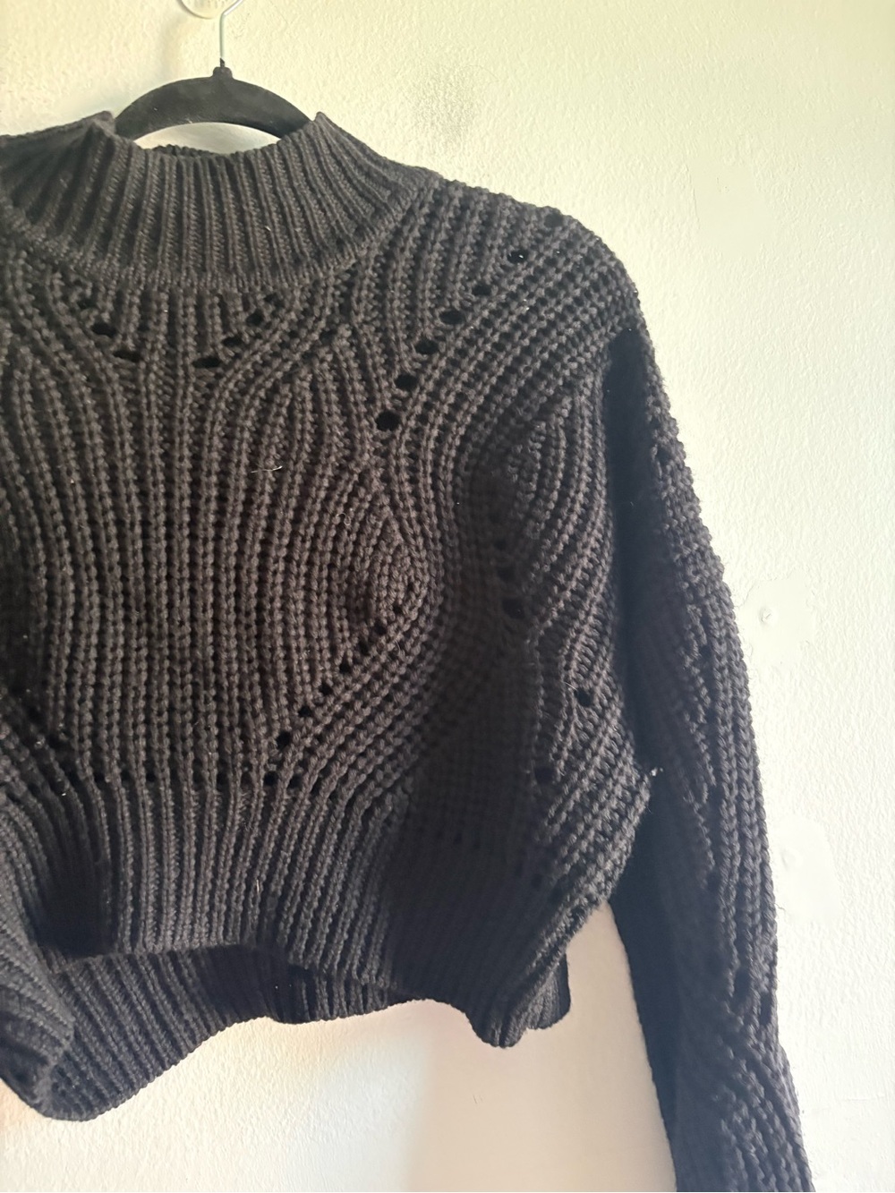 Aritzia Wilfred Sz M Goulaine Black Merino Wool Crop Sweater - Picture 6 of 9